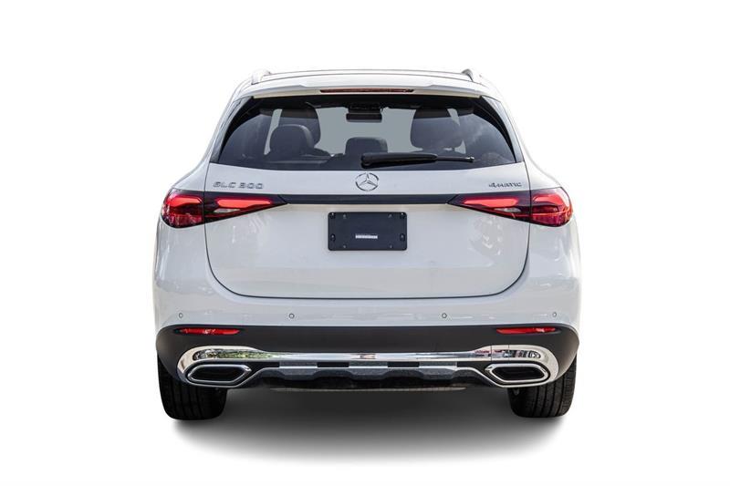 2024 Mercedes-Benz GLC - Image 8
