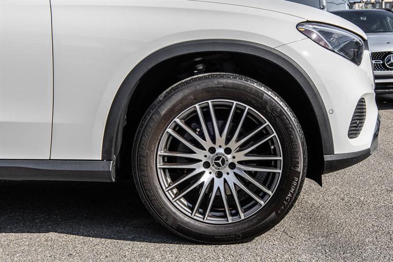 2024 Mercedes-Benz GLC - Image 12