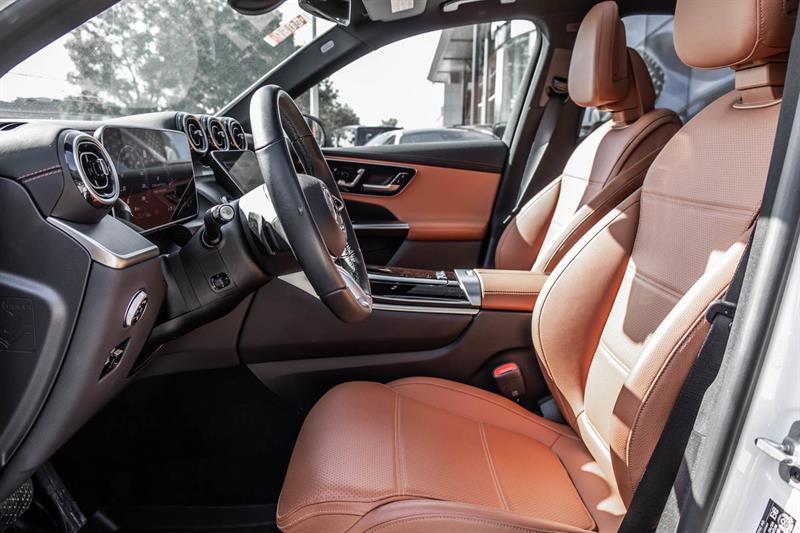 2024 Mercedes-Benz GLC - Image 23