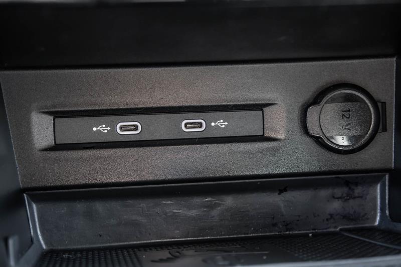 2023 Volkswagen Taos - Image 27