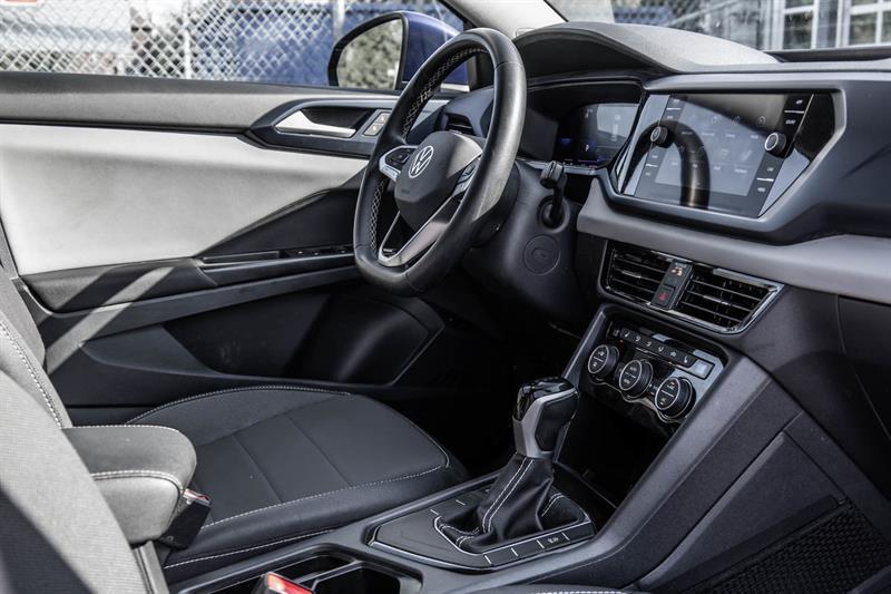 2023 Volkswagen Taos - Image 34