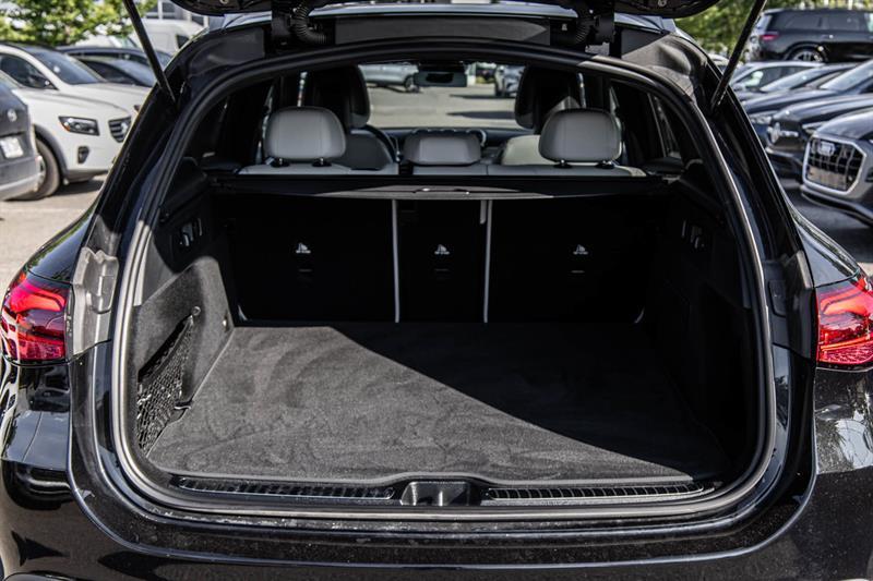 2026 Mercedes-Benz GLC - Image 18