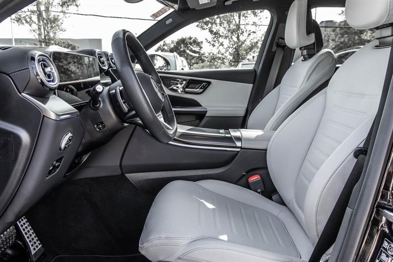 2026 Mercedes-Benz GLC - Image 23