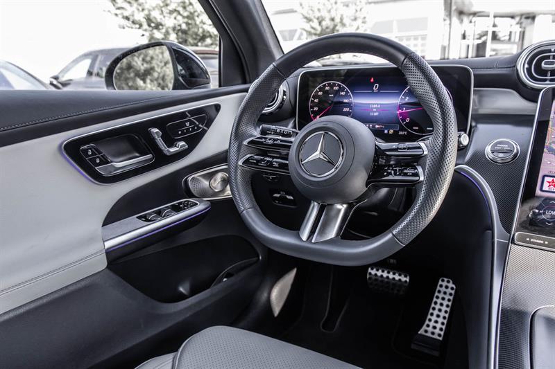 2026 Mercedes-Benz GLC - Image 40