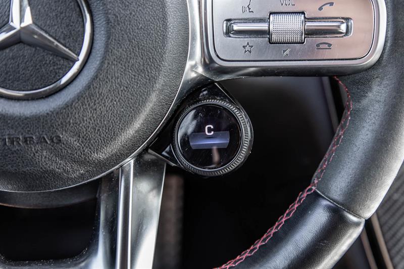 2021 Mercedes-Benz GLC - Image 27