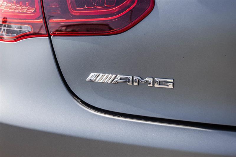 2023 Mercedes-Benz GLC - Image 16