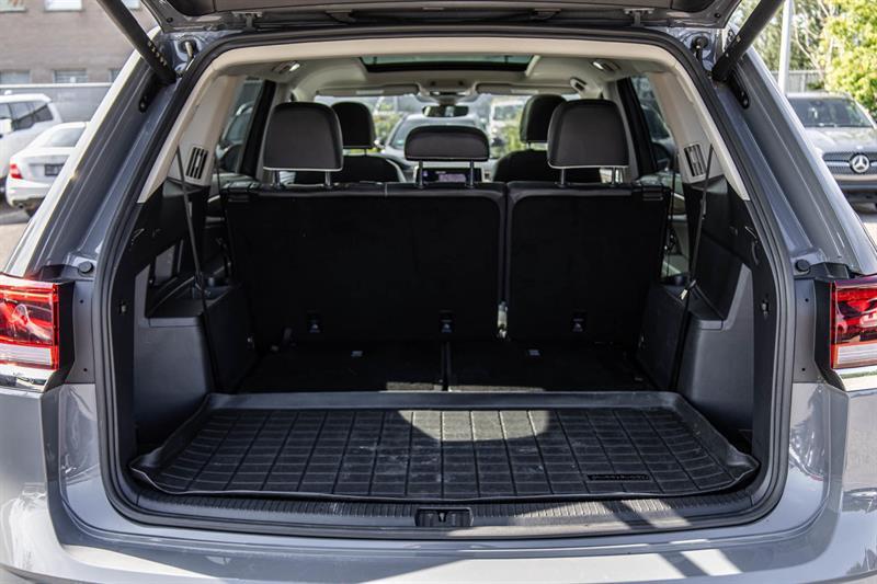 2025 Volkswagen Atlas - Image 16