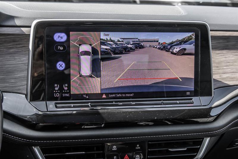 2025 Volkswagen Atlas - Image 33