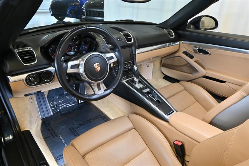2015 Porsche Boxster - Image 14