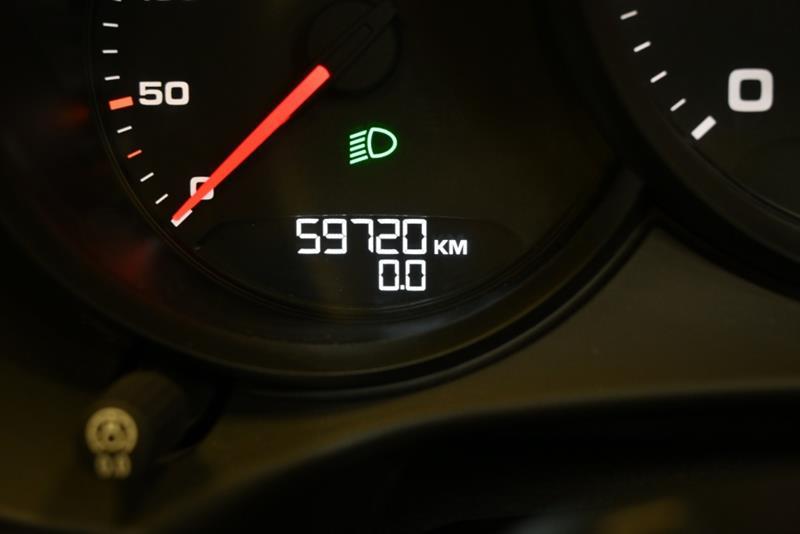 2015 Porsche Boxster - Image 21