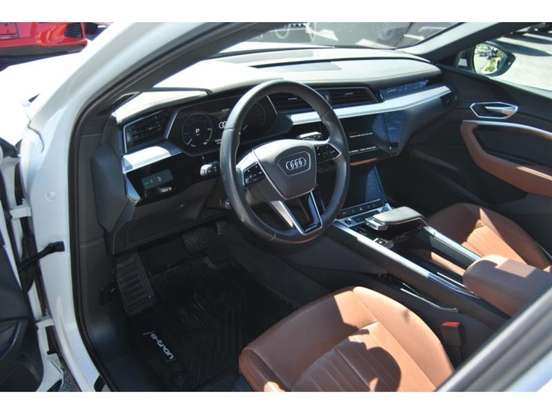 2022 Audi E-Tron - Image 13