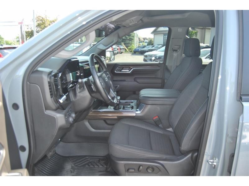 2024 Chevrolet Silverado 1500 - Image 9