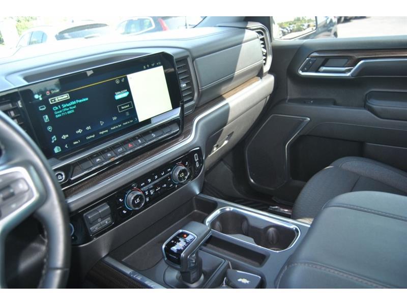 2024 Chevrolet Silverado 1500 - Image 16