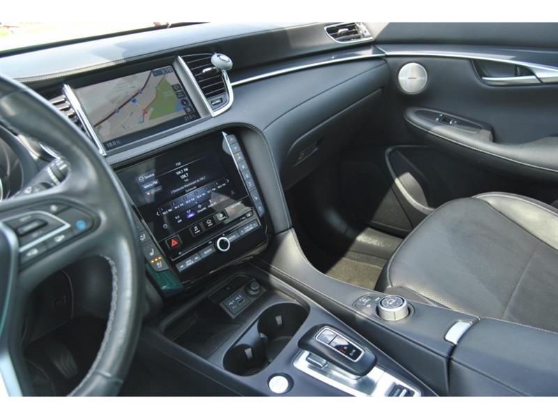 2024 Infiniti QX50 - Image 16