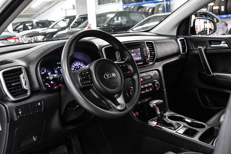 2017 Kia Sportage - Image 12
