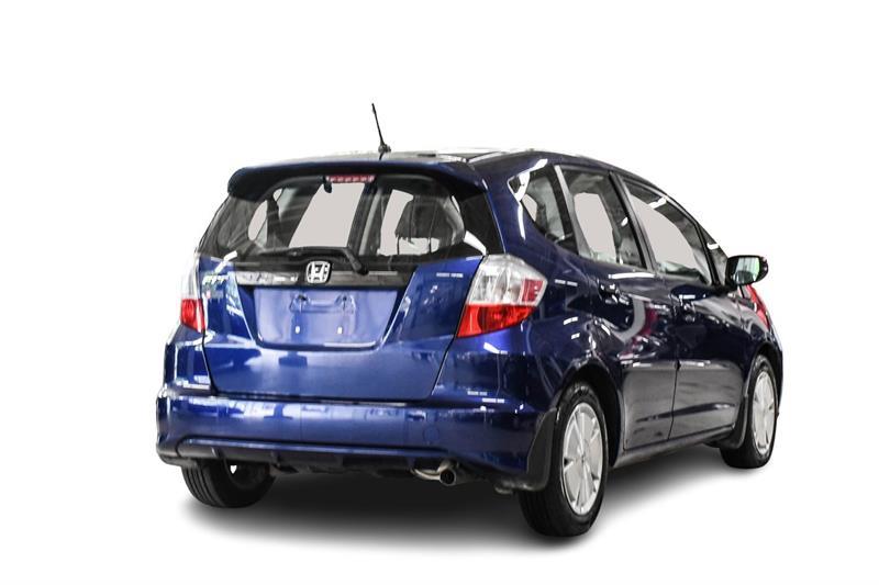 2011 Honda Fit - Image 10