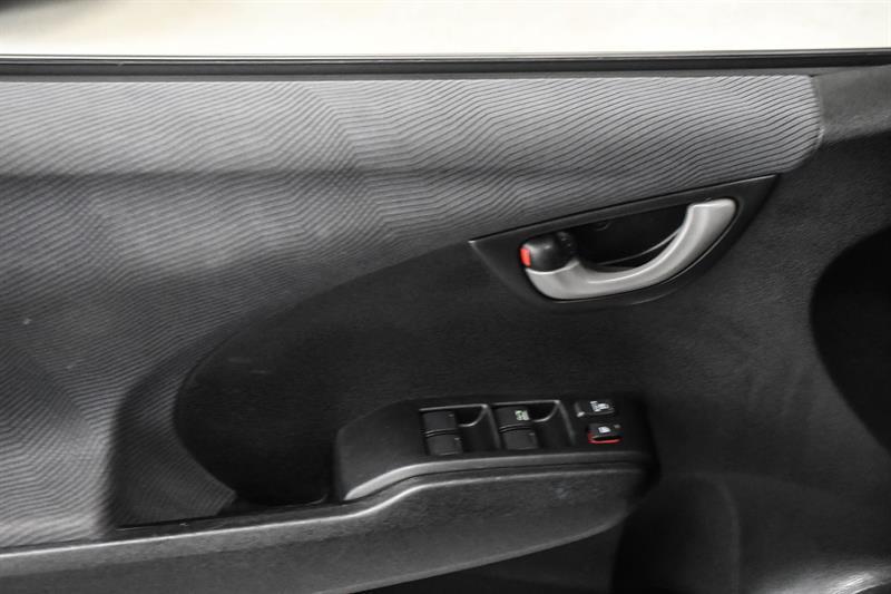 2011 Honda Fit - Image 18