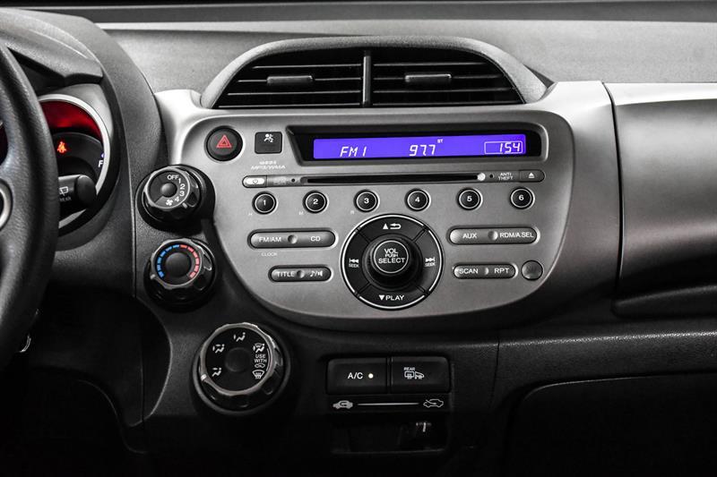 2011 Honda Fit - Image 22