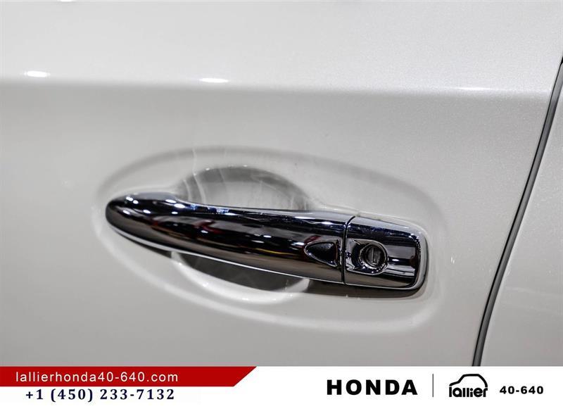 2019 Nissan Rogue - Image 11