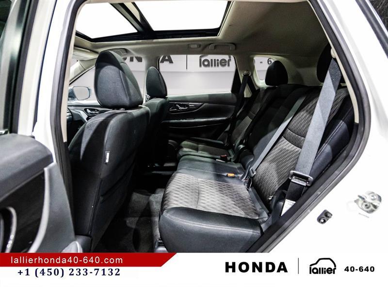 2019 Nissan Rogue - Image 14