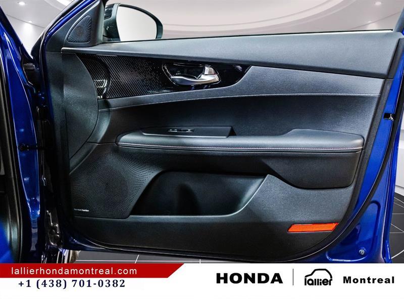 2024 Kia Forte - Image 18