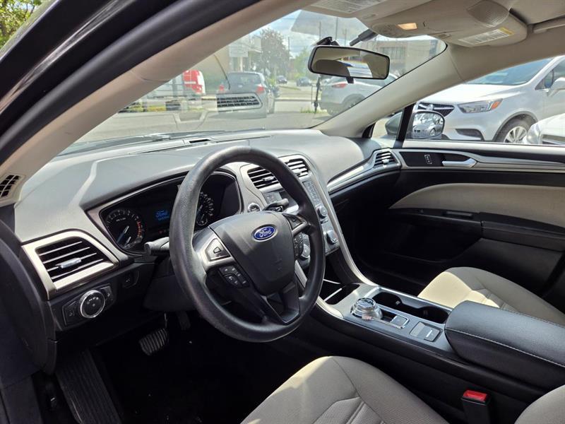 2017 Ford Fusion - Image 15