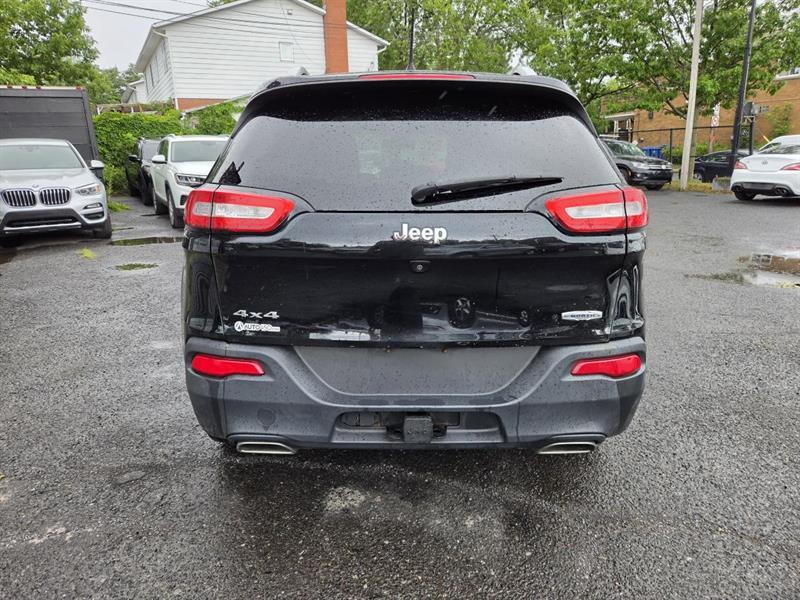 2017 Jeep Grand Cherokee - Image 6