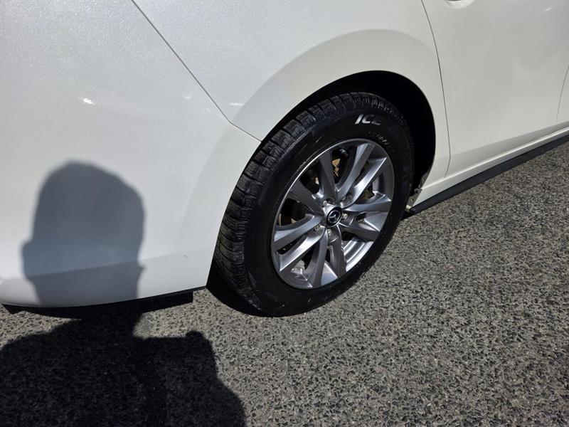 2021 Mazda Mazda3 - Image 8