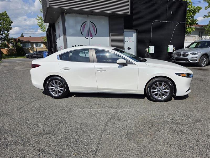 2021 Mazda Mazda3 - Image 9