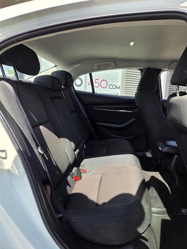 2021 Mazda Mazda3 - Image 12