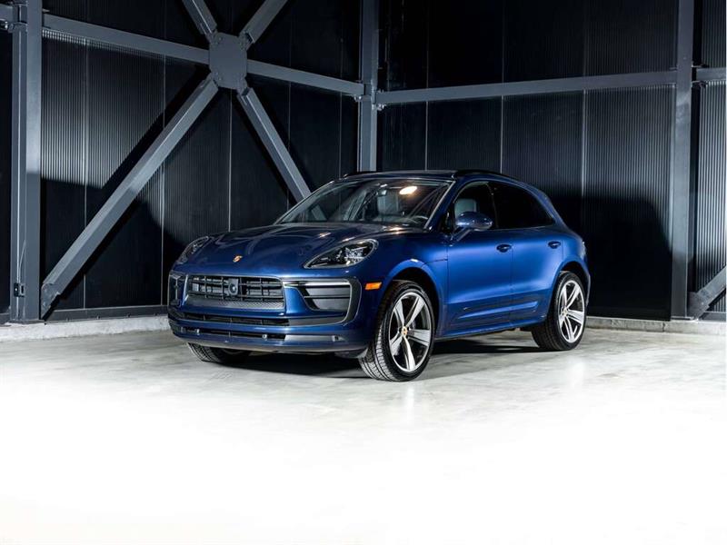 Blue 2025 Porsche Macan SUV / Crossover Automatic