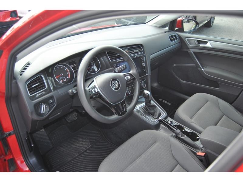 2021 Volkswagen Golf - Image 13