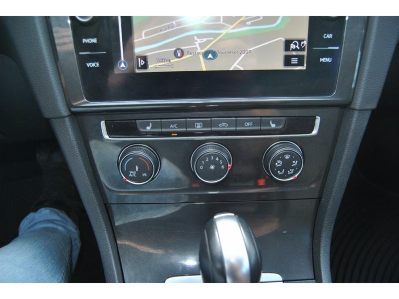 2021 Volkswagen Golf - Image 23