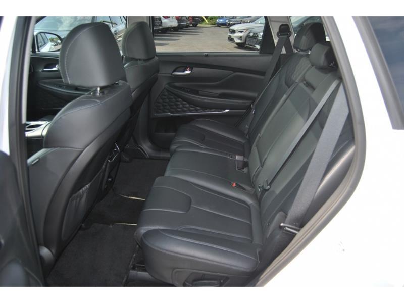 2023 Hyundai Santa Fe - Image 10