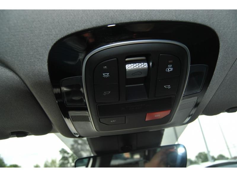 2023 Hyundai Santa Fe - Image 24