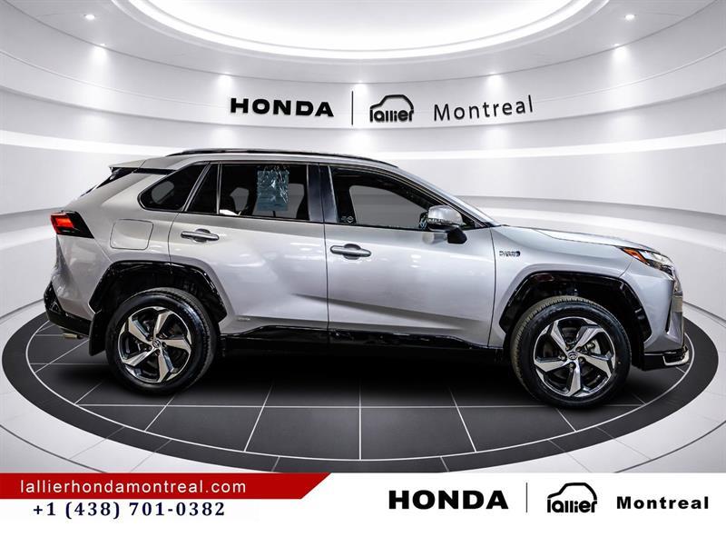 2024 Toyota RAV4 - Image 8