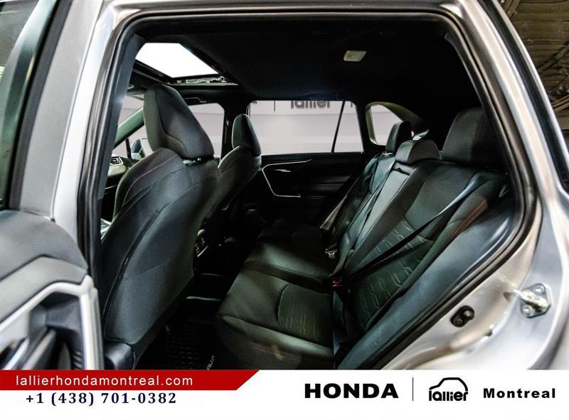 2024 Toyota RAV4 - Image 13