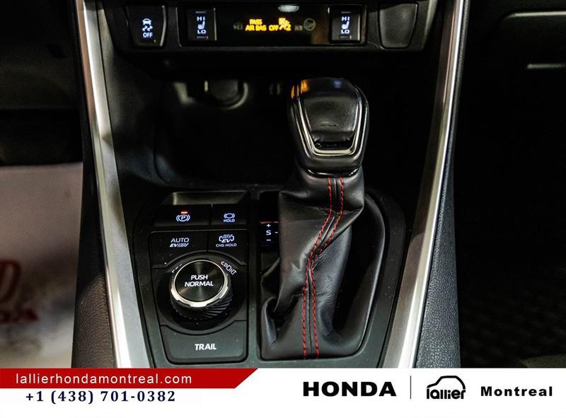 2024 Toyota RAV4 - Image 26