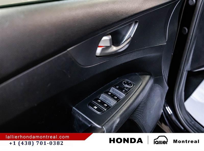 2020 Kia Forte - Image 11