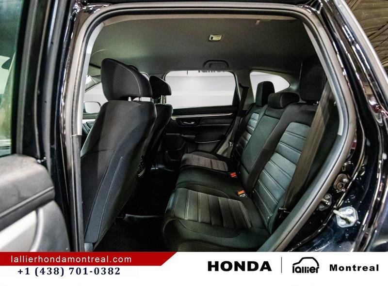 2017 Honda CR-V - Image 13