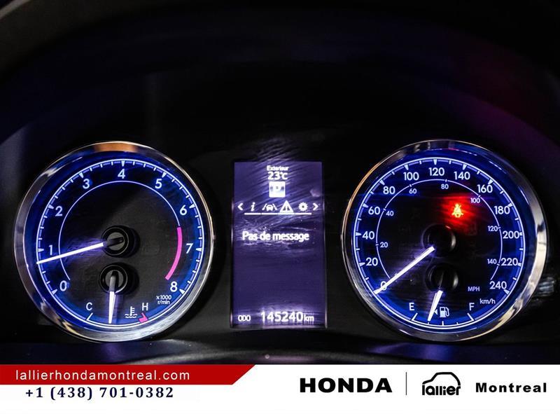 2018 Toyota Corolla - Image 22