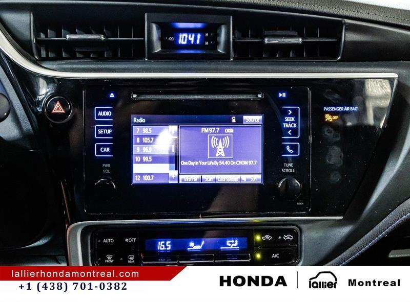 2018 Toyota Corolla - Image 23