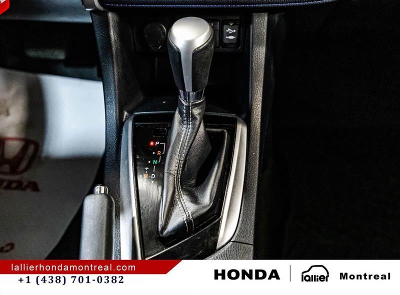 2018 Toyota Corolla - Image 24