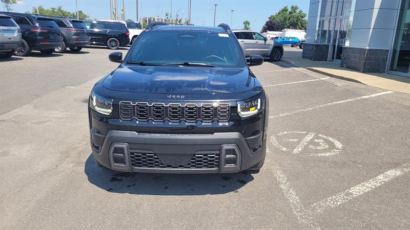 2026 Jeep Grand Cherokee - Image 4