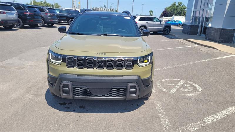 2026 Jeep Grand Cherokee - Image 4
