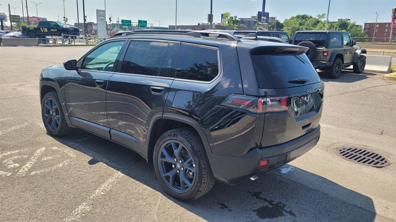 2026 Jeep Grand Cherokee - Image 2