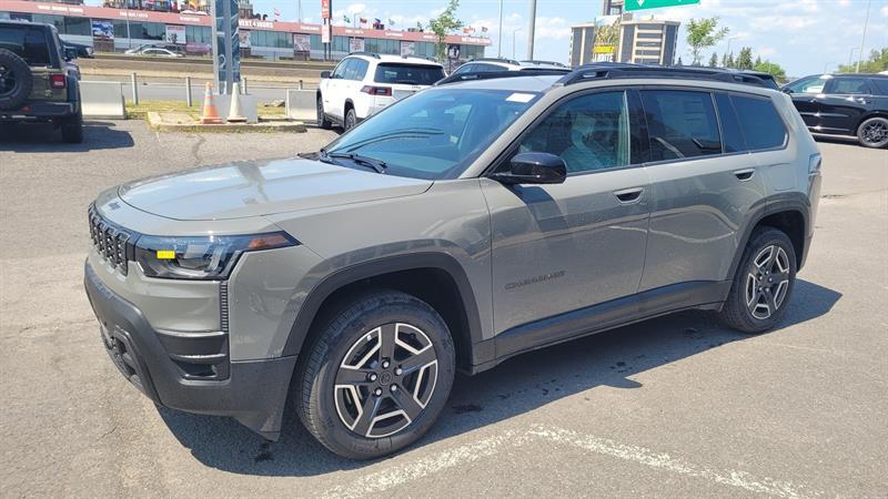 2026 Jeep Grand Cherokee - Image 2