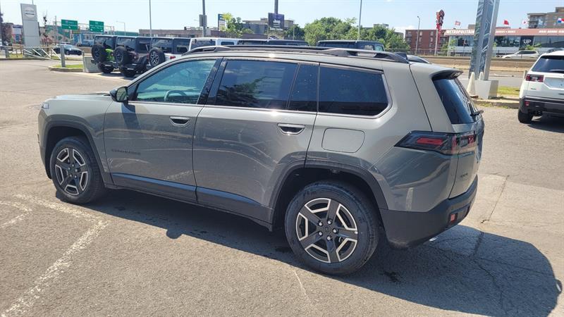 2026 Jeep Grand Cherokee - Image 4