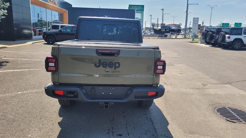 2026 Jeep Gladiator - Image 5