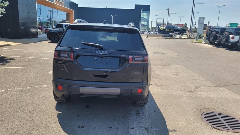 2026 Jeep Grand Cherokee - Image 5